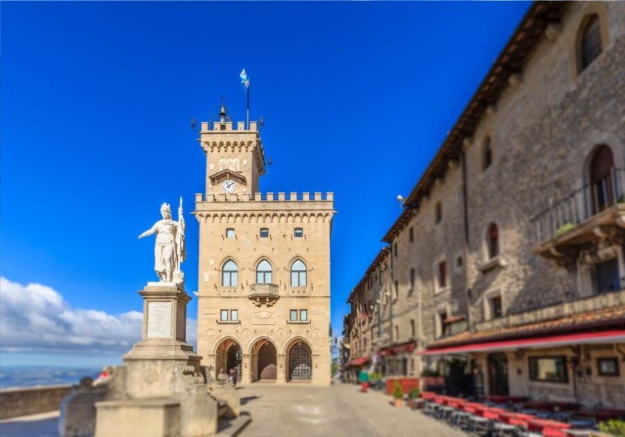 City of San Marino Scavenger Hunt & Sights Self-Guided Tour