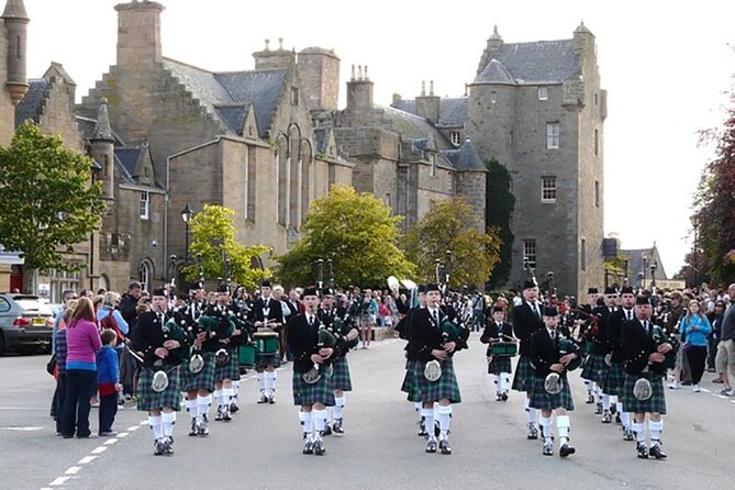 Clan Tour – Castle ,Whisky and History Tour
