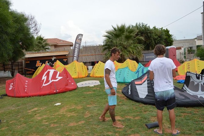 Complete Rental of Kitesurf Equipment - Good To Know