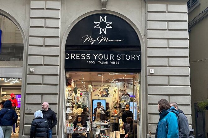 Create the Sneaker of Your Dreams in Florence - Details of the Activity