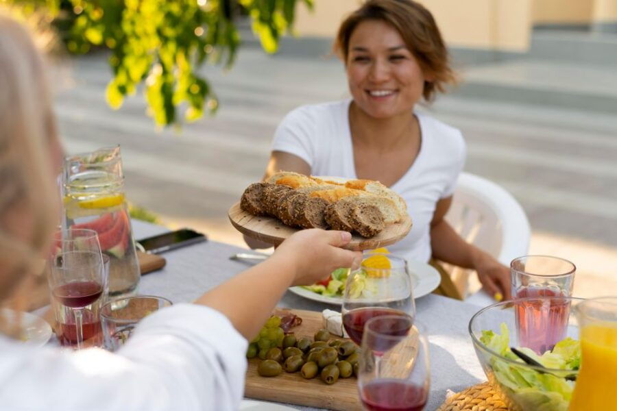 Crete: Heraklion Food and City Tour
