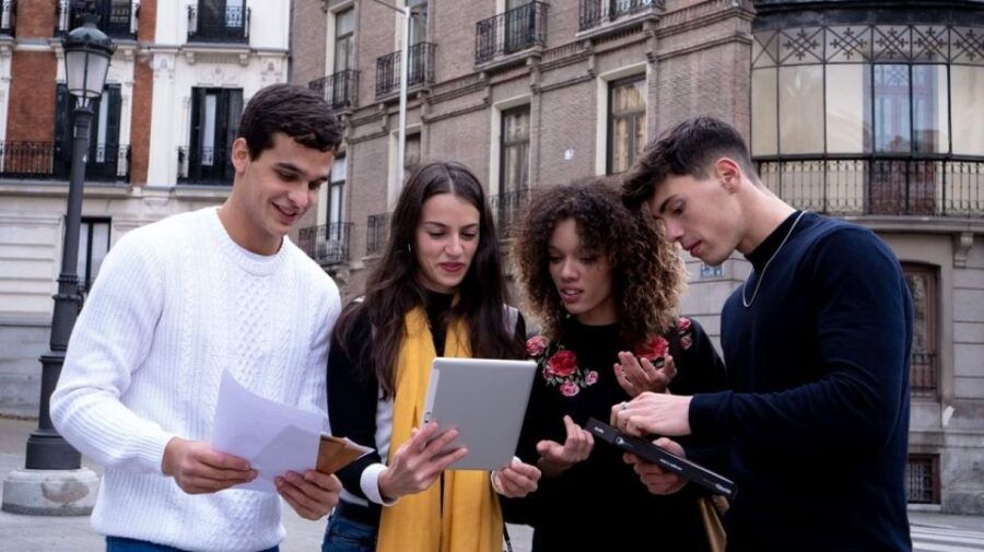 Cuenca: Urban Outdoor Escape Room Game