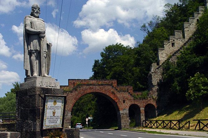 Danube Bend Private All Day Tour With Lunch, With Entrance Fees and Cruise