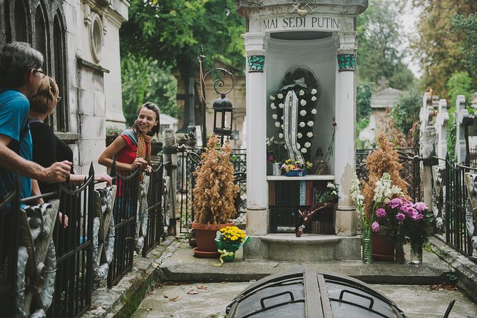 Darkside Tour of Bucharest - Small Group - Good To Know