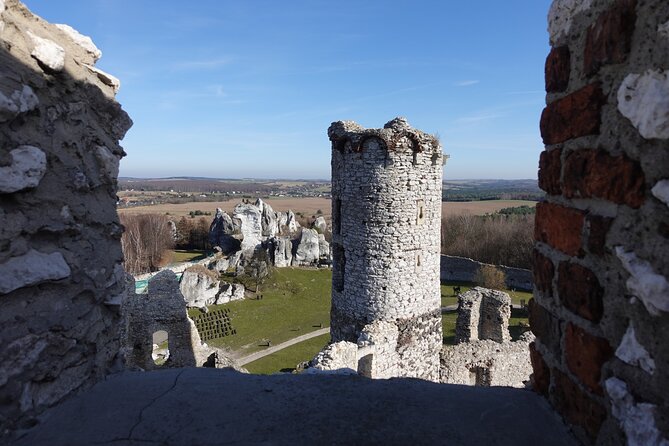 Day Trip in Ogrodzieniec and Bobolice - Good To Know