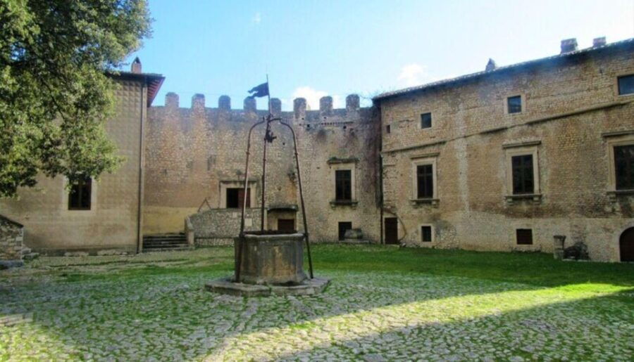 Day Trip to Ninfas Garden and Sermonetas Castle From Rome - Good To Know