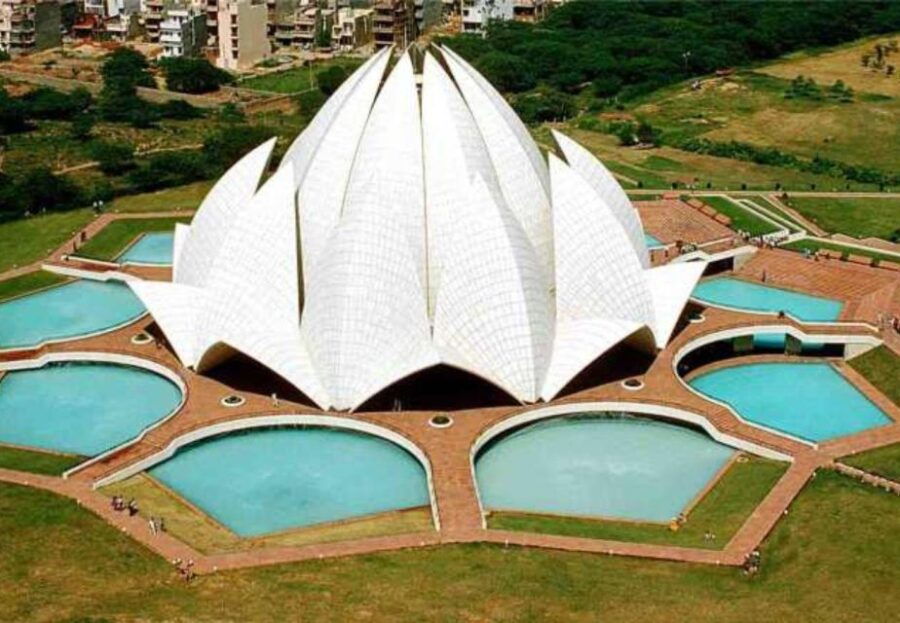 Delhi: Old and New Delhi City Private Guided Day Tour by Car - Good To Know