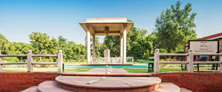 Delhi: Old and New Delhi City Private Guided Tour - Tour Itinerary