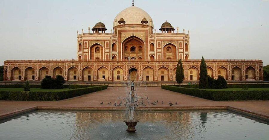 Delhi: Old Delhi and New Delhi City Private Guided Day Trip - Good To Know