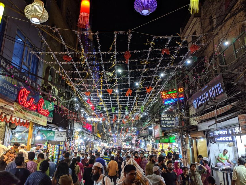 Delhi: Old Delhi Slum Tour by Metro or Car - Good To Know