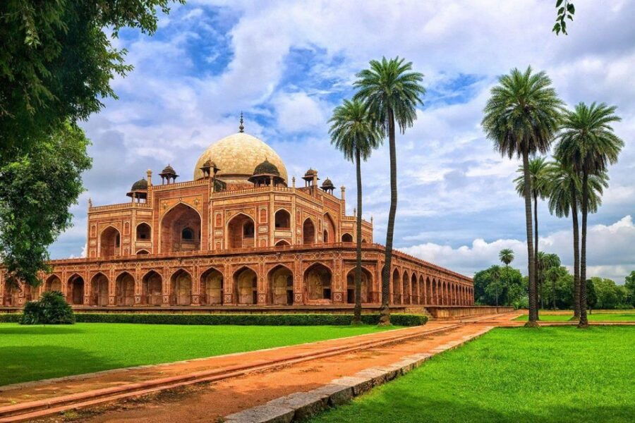 Delhi: Old & New Delhi Private Guided Full or Half-Day Tour