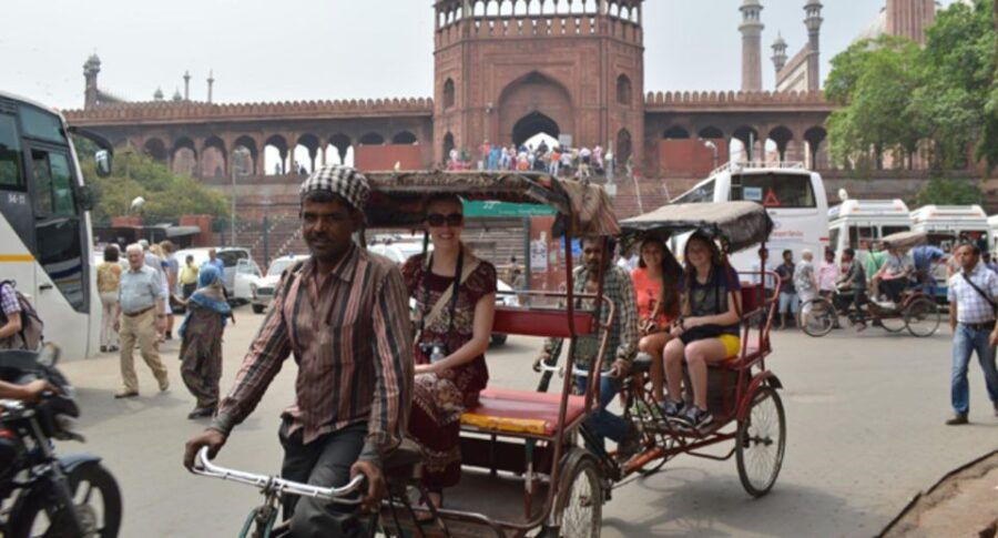 Delhi: Private Chandni Chowk, Food Tasting, & Tuk-Tuk Tour - Good To Know