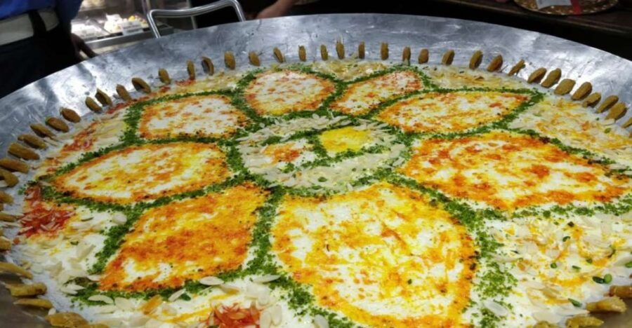 Delhi: Private Guided Food Tour With Rickshaw Ride - Experience Highlights