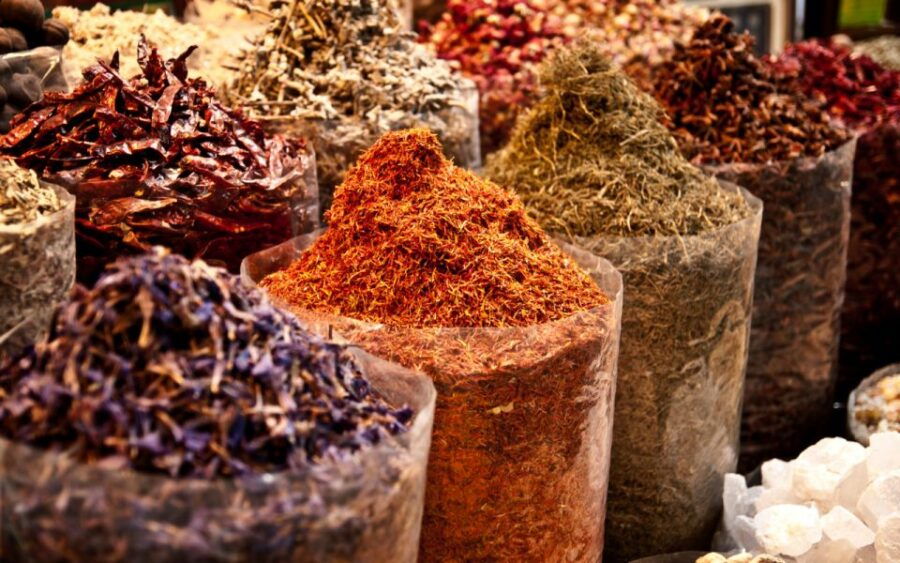 Delhi: Private Half-Day Guided Shopping Tour by Car - Language Options and Pickup Locations