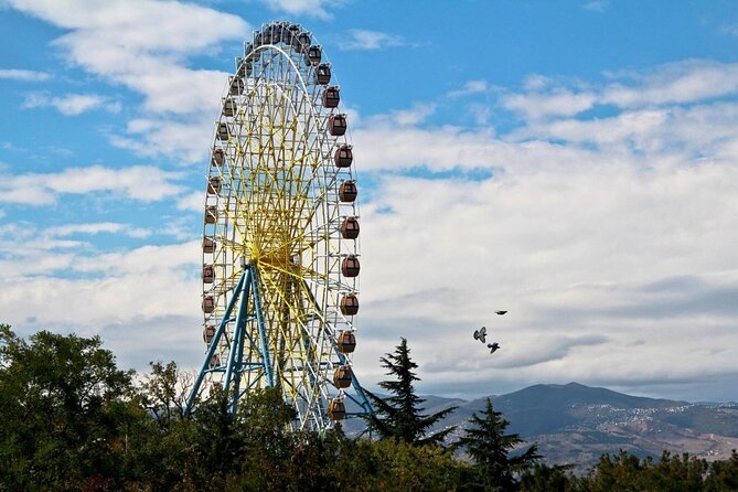 Dinner in Funicular Restaurant Complex at Mtatsminda Park From Tbilisi - Good To Know
