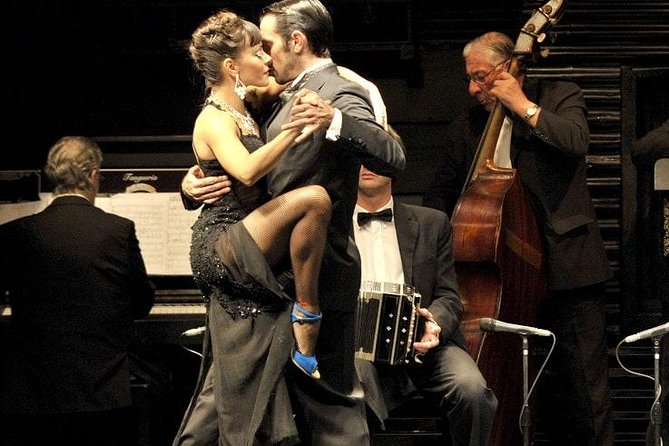 Dinner Tango Show in La Ventana Including Transfers