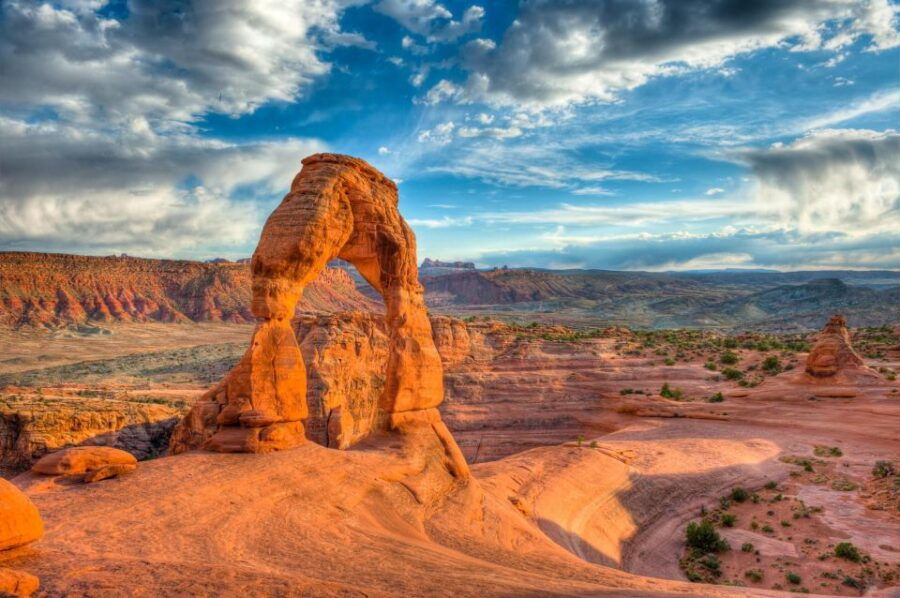 Discover Arches National Park: Private Tour From Moab - Inclusions and Experiences