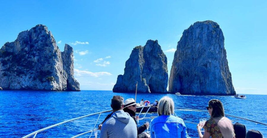 Discover Capris Hidden Gems: Group Tour Boat Experience - Good To Know