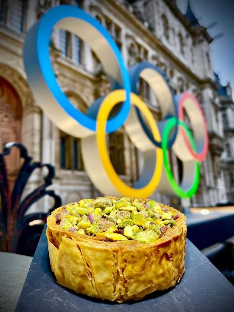 Discover Paris in a Fun and Gourmet Way ! - Artisanal Pastry Tasting Tour