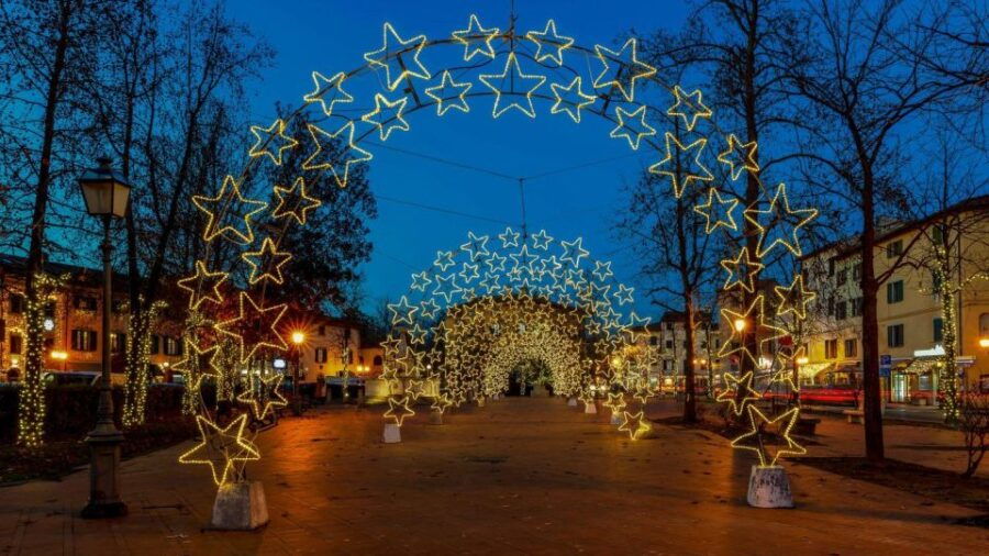 Discovering Pisa in Christmas Time – Walking Tour