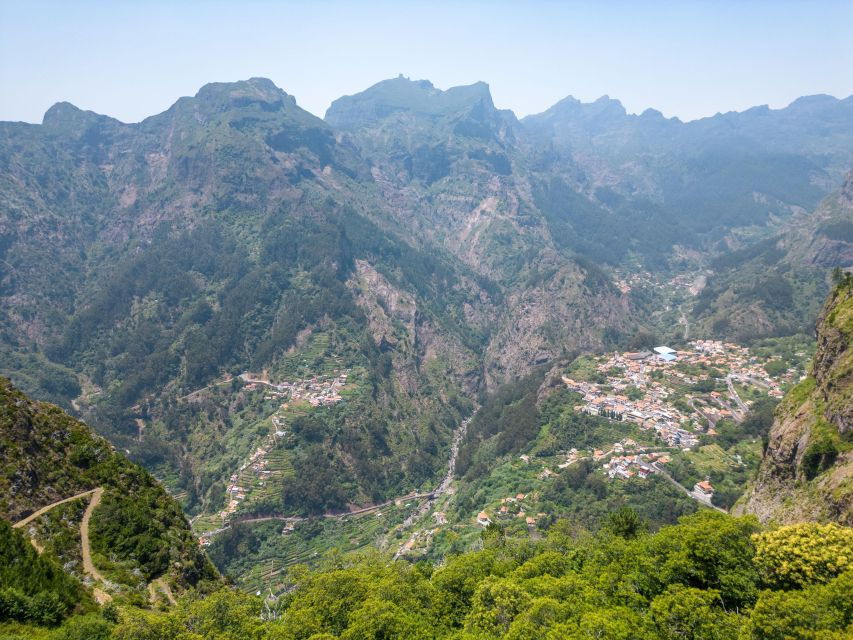 Do Funchal – Nuns Valley Tuk Tuk Tour (2h30)