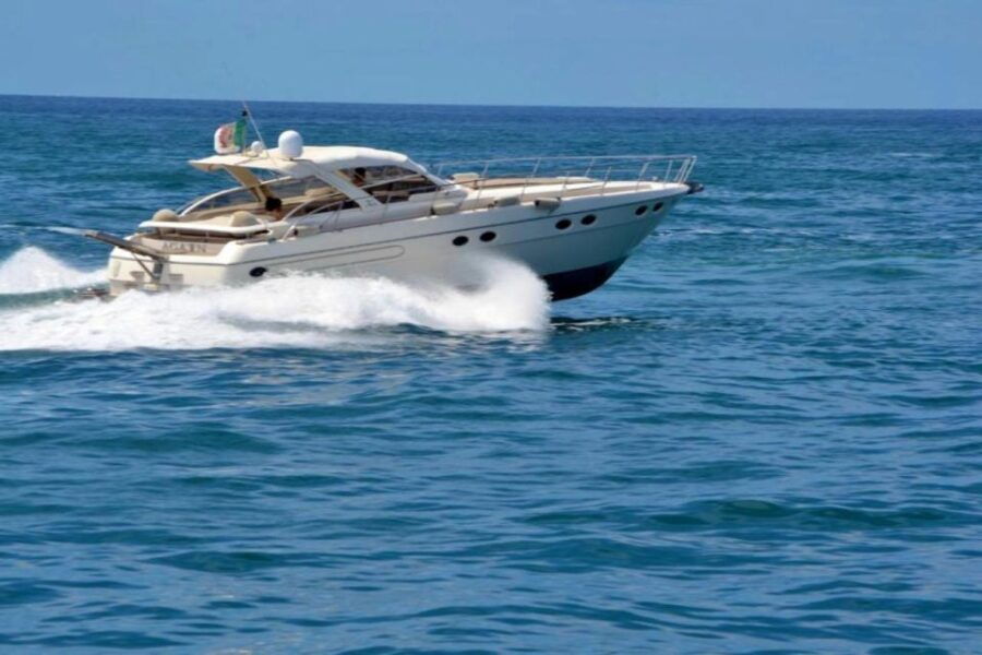 Dream Day on Ipanema 54 - Onboard Amenities