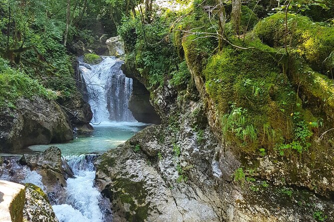 E-bike Tour to The Great Soča Gorge and Šunik Water Grove