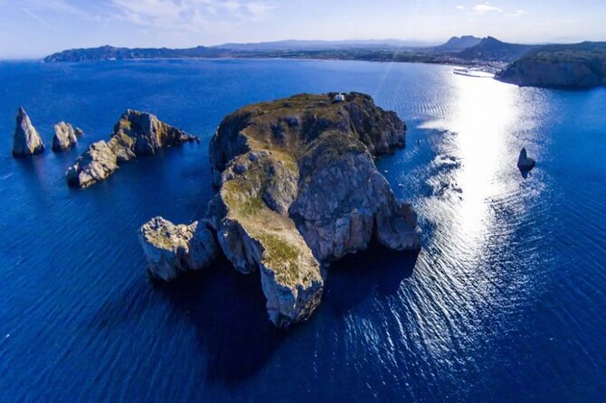 Estartit (1h 30m STOP) & Medes Islands - Super Underwater Vision - Good To Know