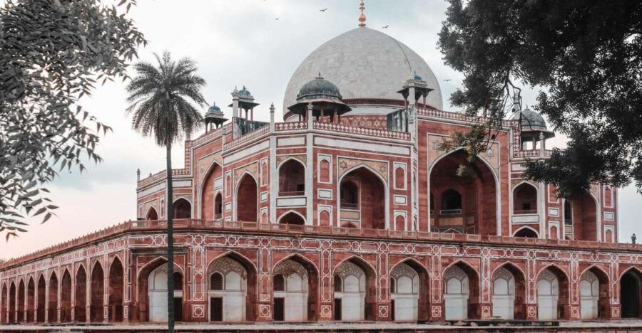 Evening New Delhi Guided Tour With Street Food - Activity Information