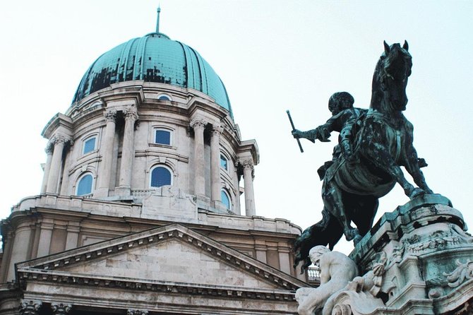 Exclusive Budapest City Tour by Luxury Car - Half Day