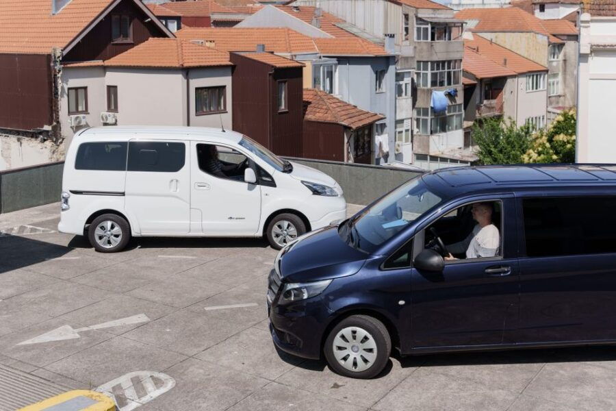 Exclusive Private Transfer Porto Airport – Braga / Guimarães