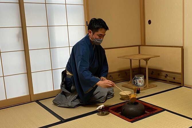 Experience Local Tokyo With National Certified Tour Guide - Good To Know