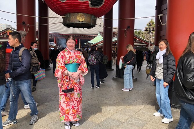 Experience Traditional Kimono Rental in Asakusa, Tokyo.