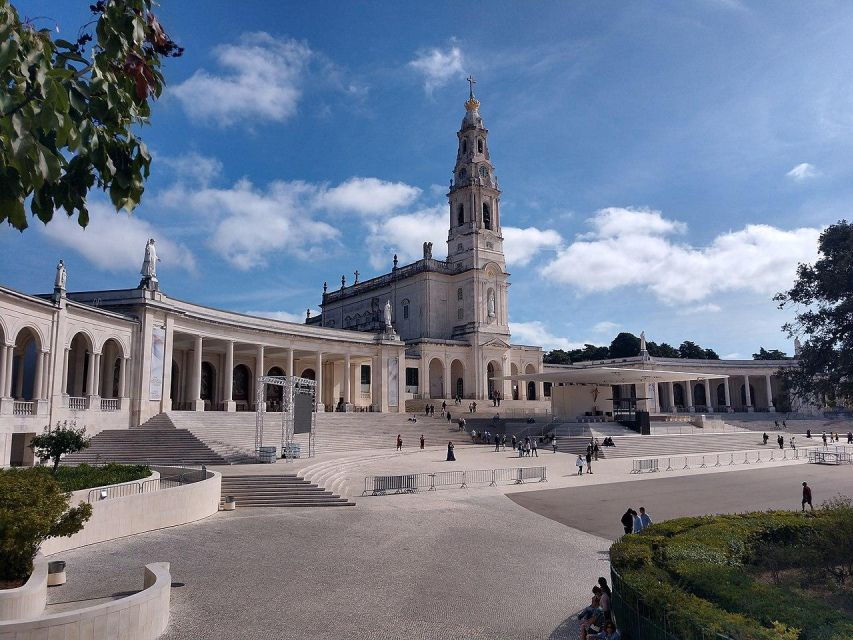 Fatima Sanctuary & Beyond: Full-Day Tour - Good To Know