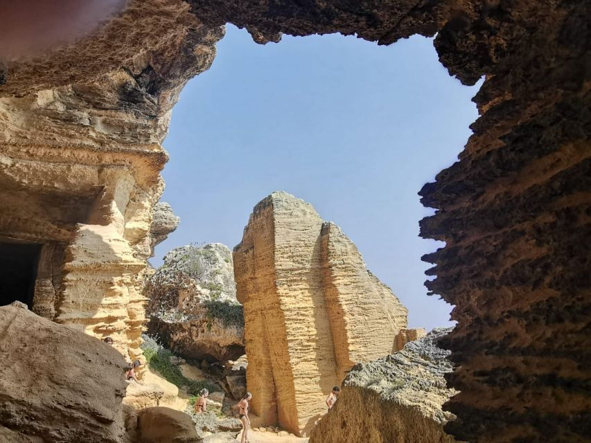 Favignana and Levanzo: Exclusive Tour From Trapani