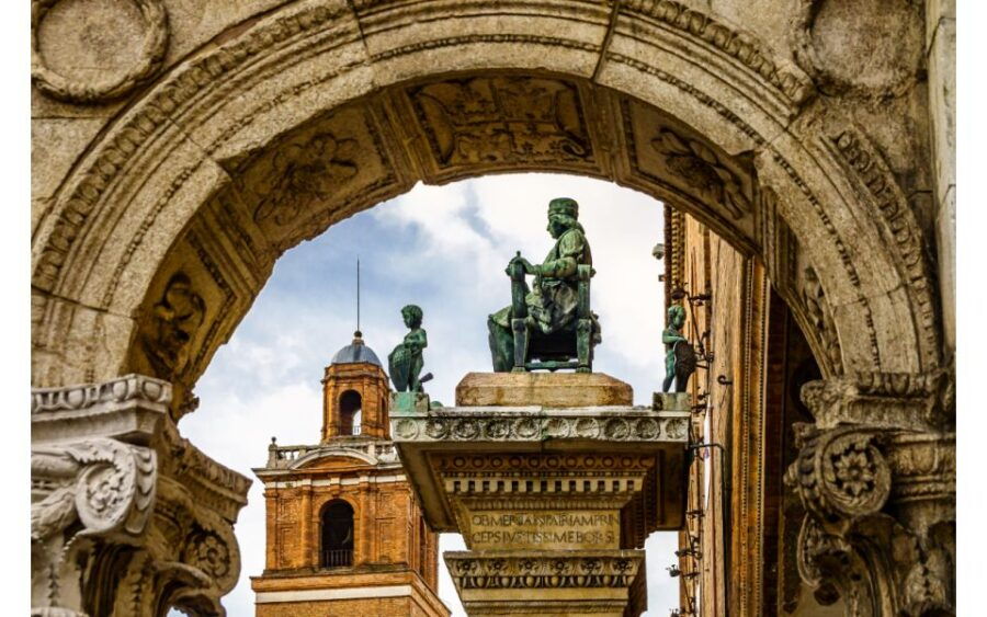 Ferrara: Walking Tour, Highlights and Food Tastings