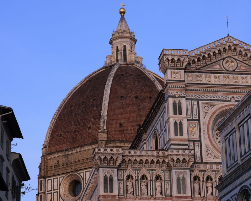 Florence: Professional Private Photoshoot in Florence - Language and Accessibility