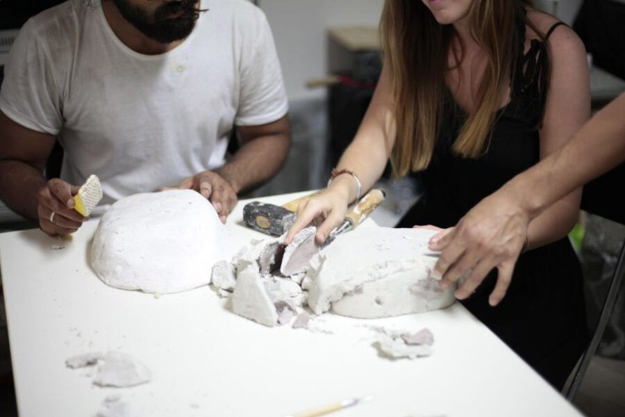 Florence: Sculpt Like Michelangelo - Instructor and Group Setting