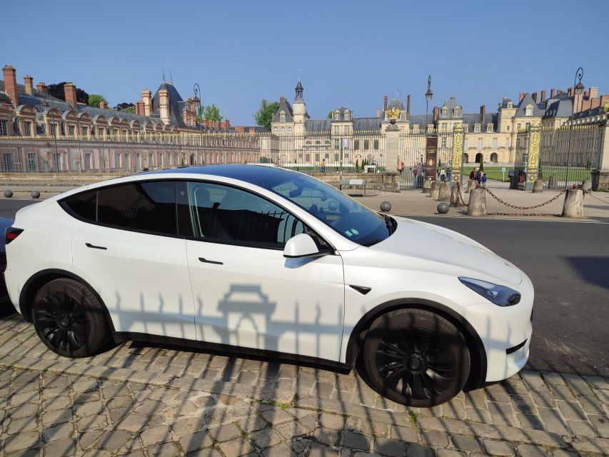 Fontainebleau : Transfer To/From Paris-Cdg Airport - Experience Highlights of the Transfer Service