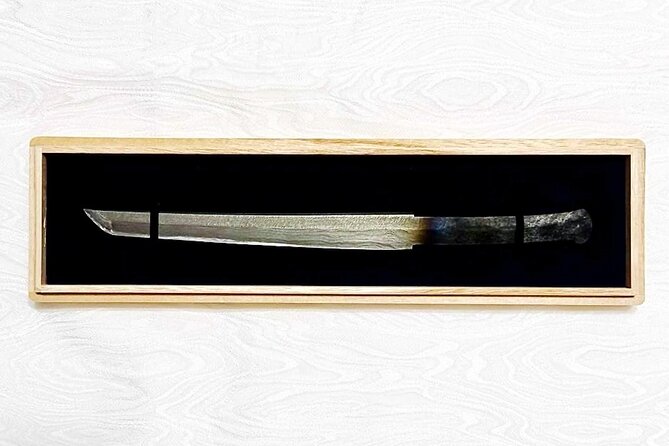 Forge Your Own Knife From Katana-Steel With a Master Swordsmith