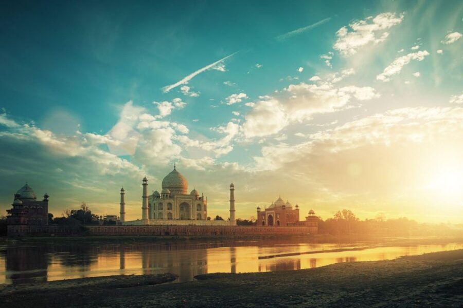 From Agra: Taj Mahal & Agra City Highlights Tour By Car - Itinerary