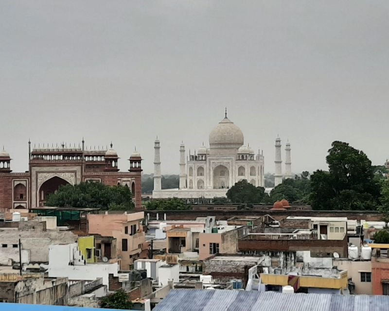 From Agra: Taj Mahal Tour & Breakfast With Taj Mahal View