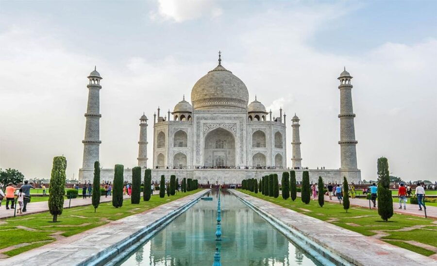 From Ahmedabad: Taj Mahal and Agra Fort Tour With Flight - Small Group Tour Details