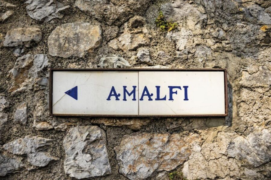 From Amalfi Coast: Transfer to Naples With Pompeii Tour