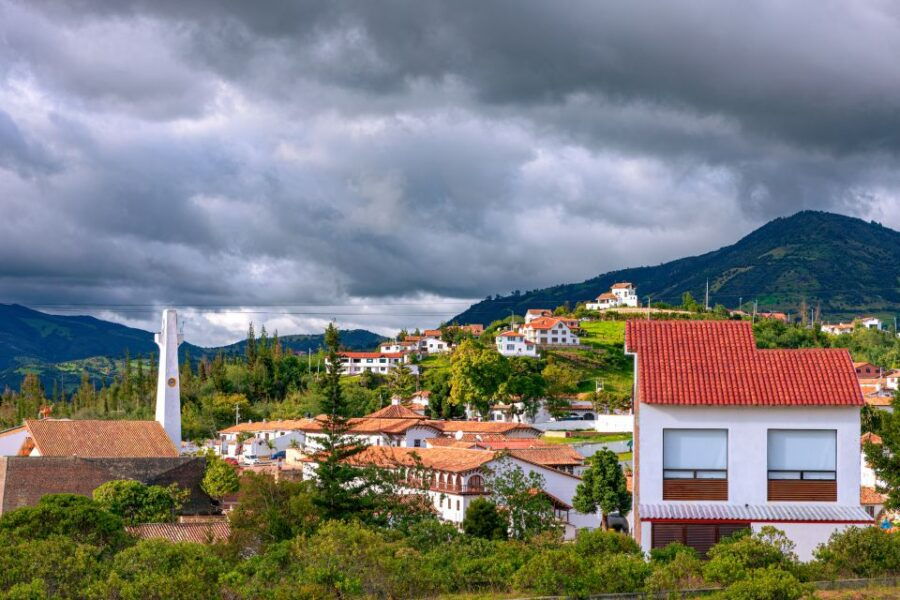 From Bogota: Green Guatavita Lake and Reserve Private Tour