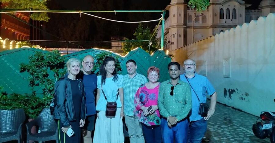 From Delhi: Jaipur Guided City Tour by Car - Good To Know