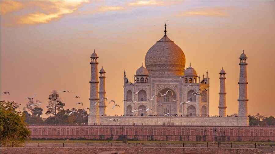 From Delhi: Overnight Agra City-Highlights Tour - Booking Information