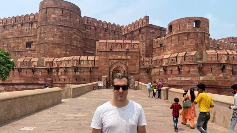 From Delhi: Private Layover Taj Mahal Day Tour By Car - Good To Know