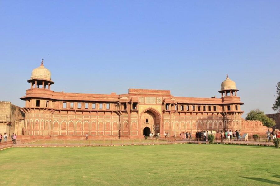 From Delhi: Private Tour to Taj Mahal and Agra Fort By Car - Good To Know