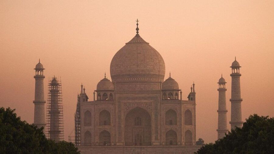 From Delhi: Same Day Taj Mahal Sunset Tour by Express Train - Good To Know